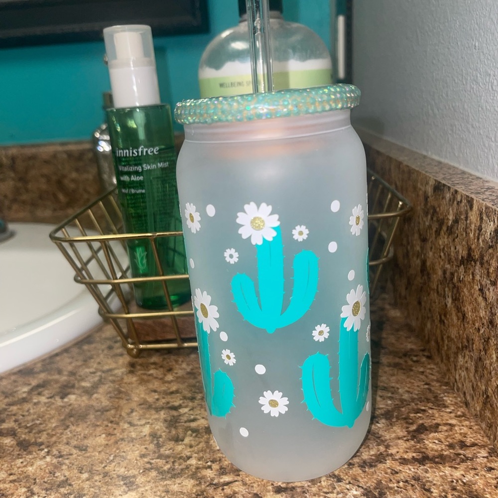 16 oz glass can !